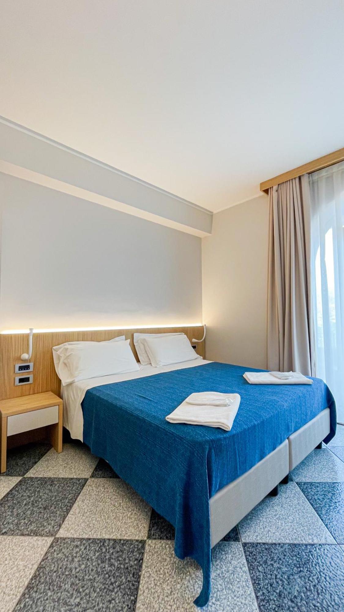 Agri-Hotel Da Marianna Resort & Spa Santa Domenica Vittoria Exterior photo