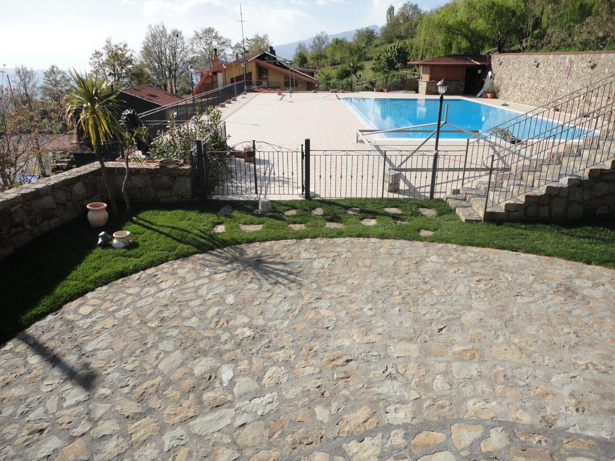 Agri-Hotel Da Marianna Resort & Spa Santa Domenica Vittoria Exterior photo